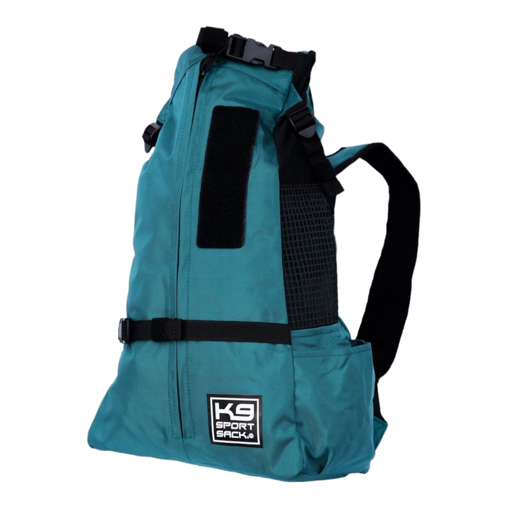 K9 Sport Sack Trainer features a ventilation panel