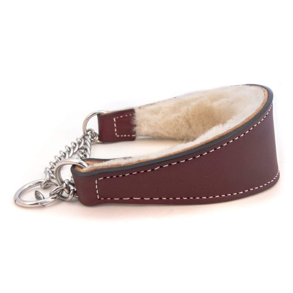 Shearling-Lined Martingale Leather Dog Collar in Burgundy