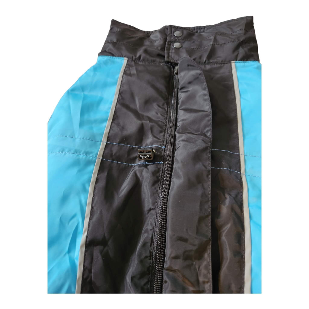 Ferndale Waterproof Dog Coat features a concealed zippered closure