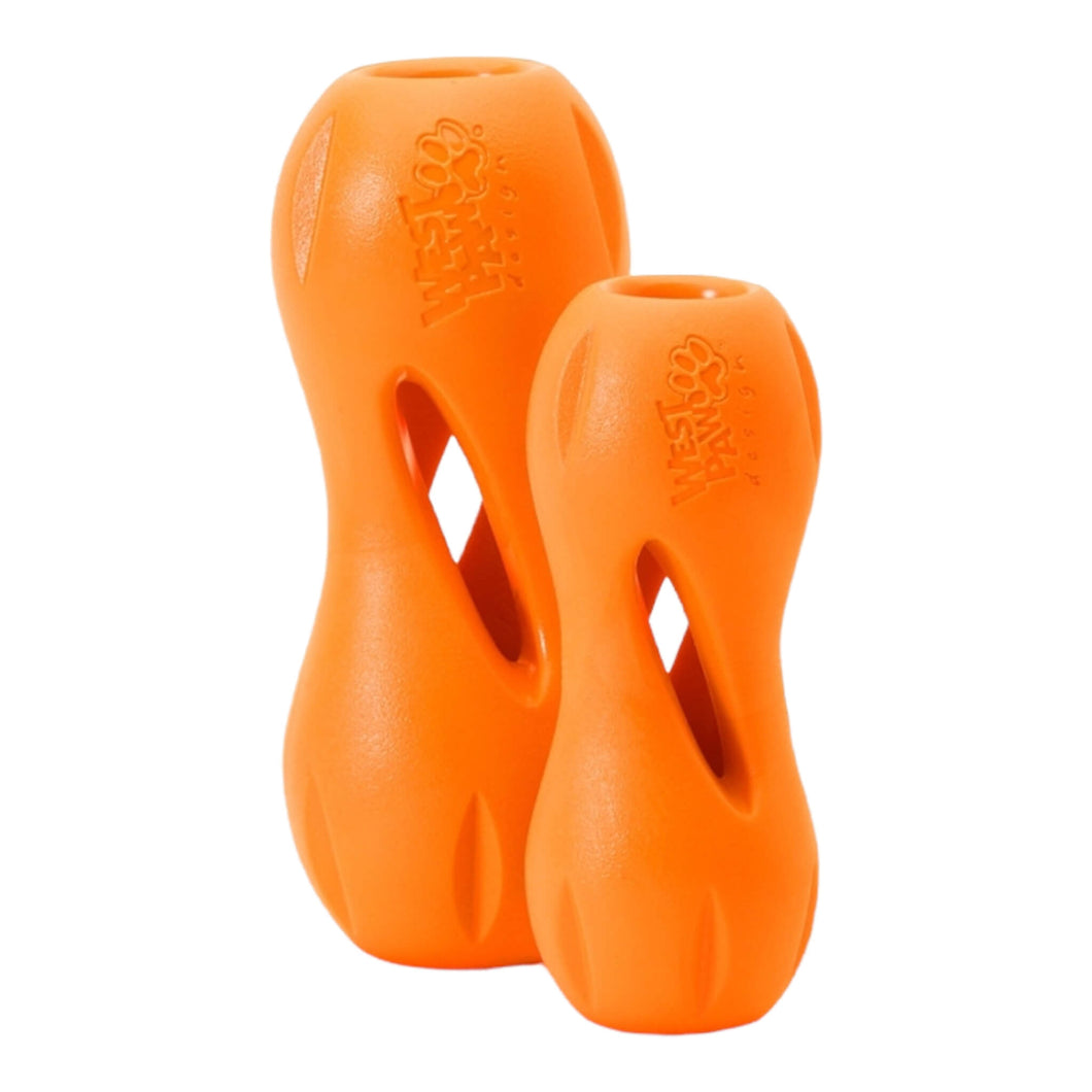 https://www.ukuscadoggie.com/cdn/shop/products/qwizl-interactive-dog-chew-toy-tangerine-large-and-small_530x@2x.jpg?v=1652919369